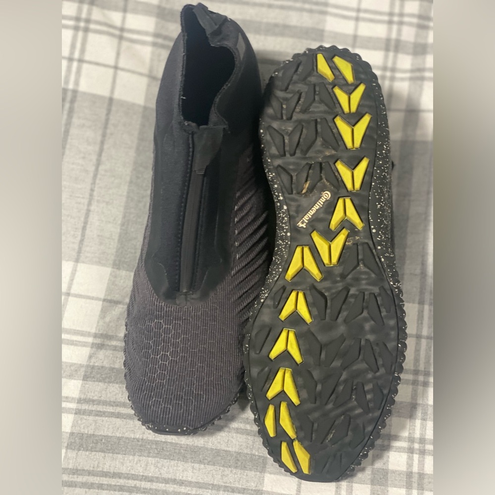 Adidas Alphabounce with zip